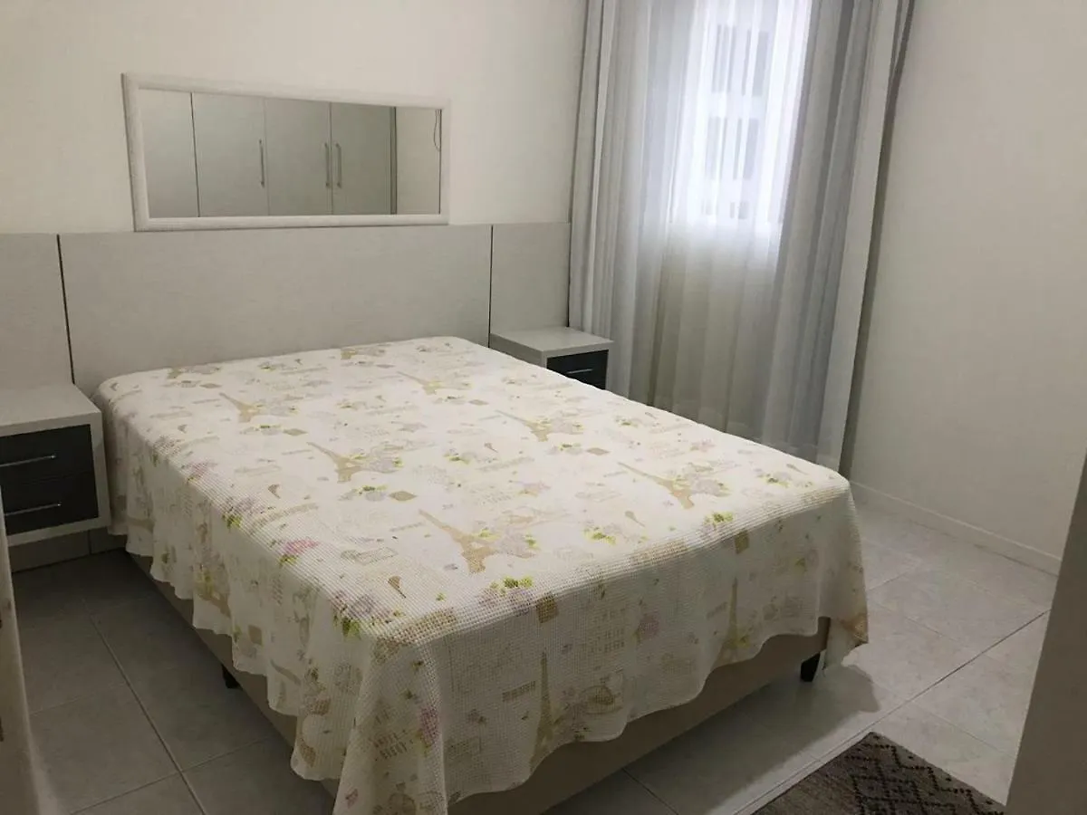 3 Dorms Com Vista A 250 Mts Do Mar No Centro Da Meia Praia Itapema